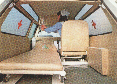 1981-ambulancia-02.jpg