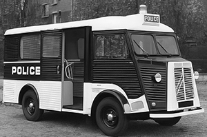 Citron H
                                          Van police